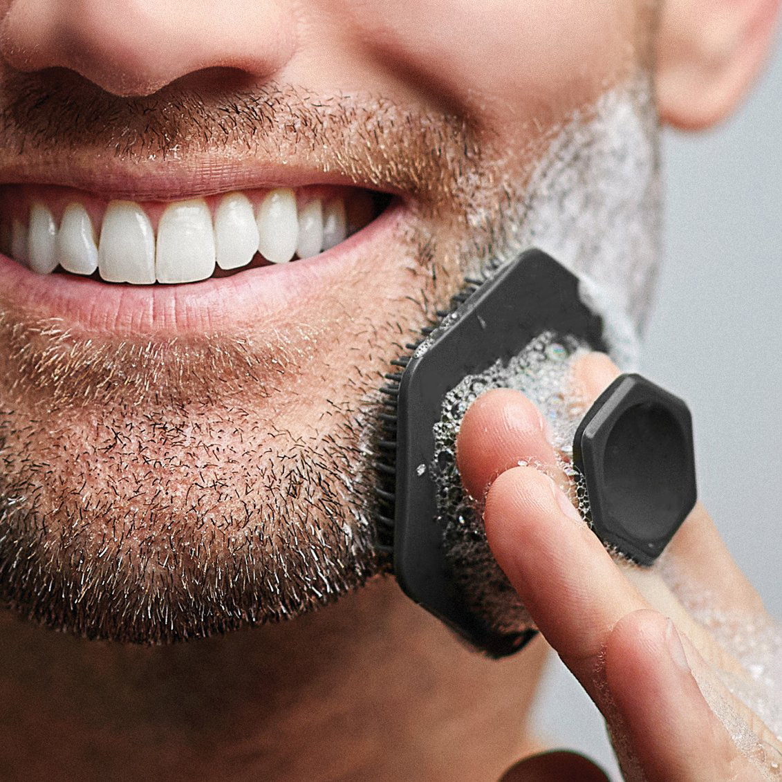 Alwafore Facial Cleaning Brush - Silicone Face Scrubber Electric 评论和价格